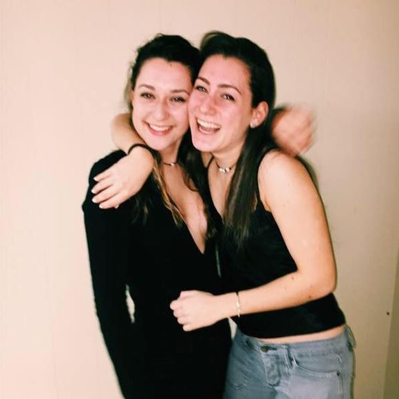 Meet your Posher, Katie - Picture 1 of 1